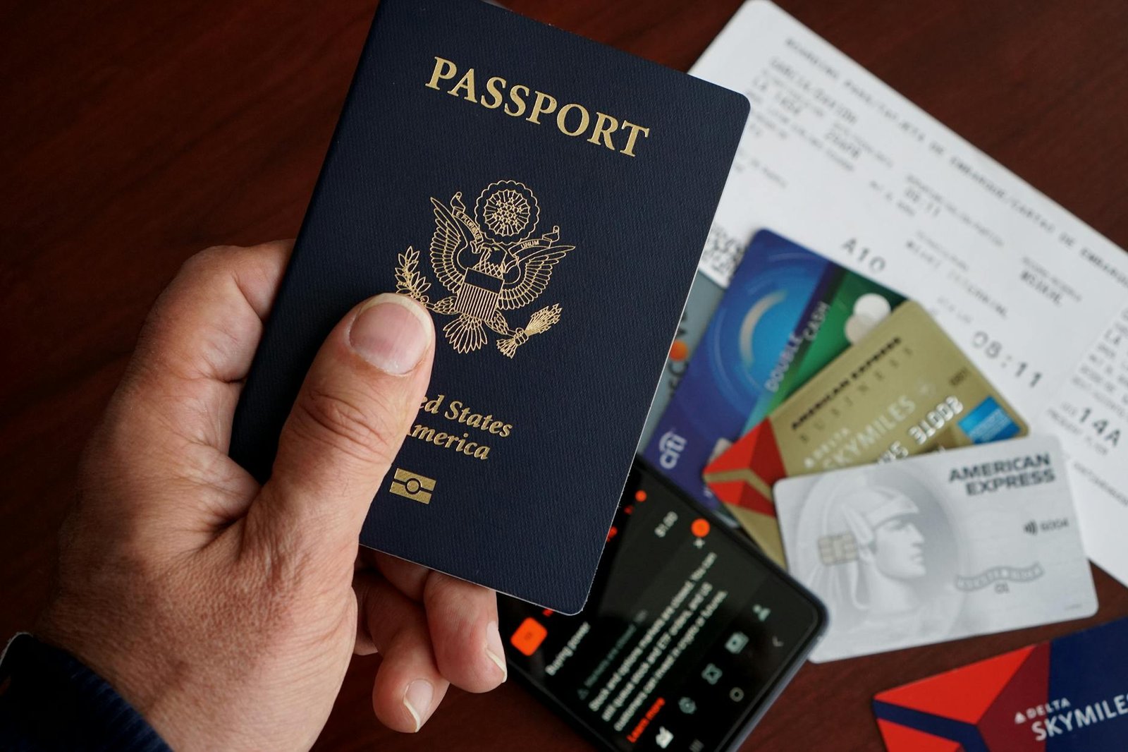 Como Comprar Passagem Aérea Barata com Antecedência: O Guia Definitivo para Economizar — como comprar passagem aérea barata c