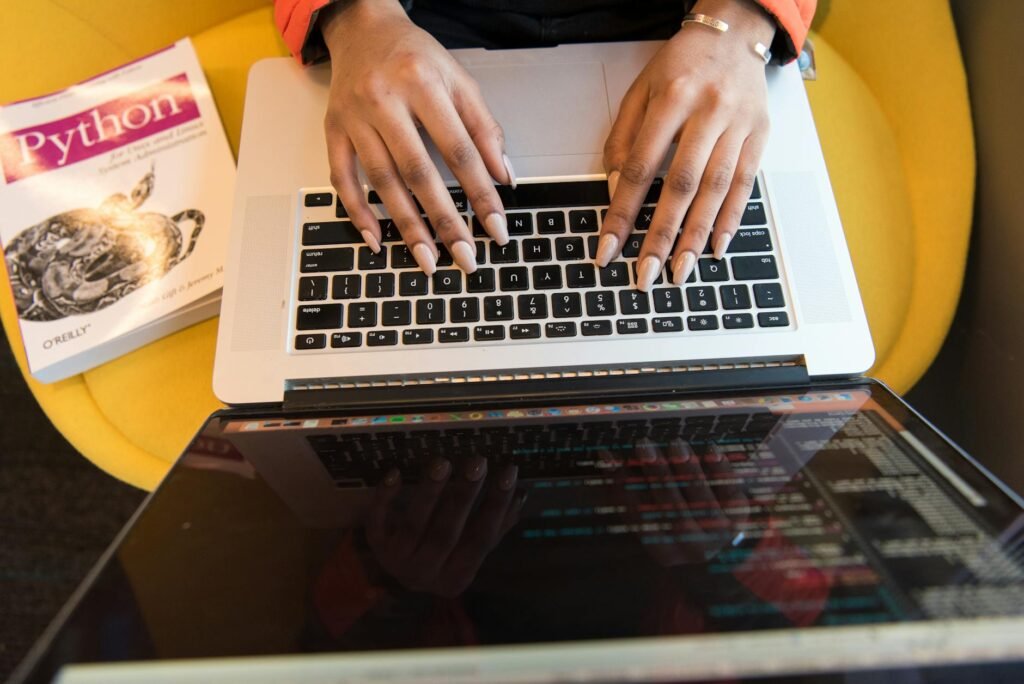 Como Programar em Python do Zero: Seu Guia Completo e Definitivo para ...