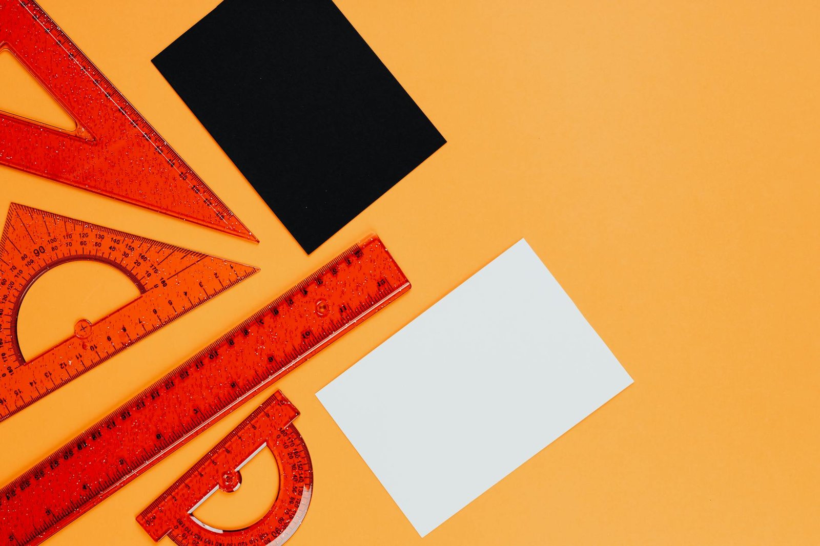 Dominando o Design: As Melhores Ferramentas Gratuitas Essenciais para Iniciantes Criarem Conteúdo Profissional — melhores fer