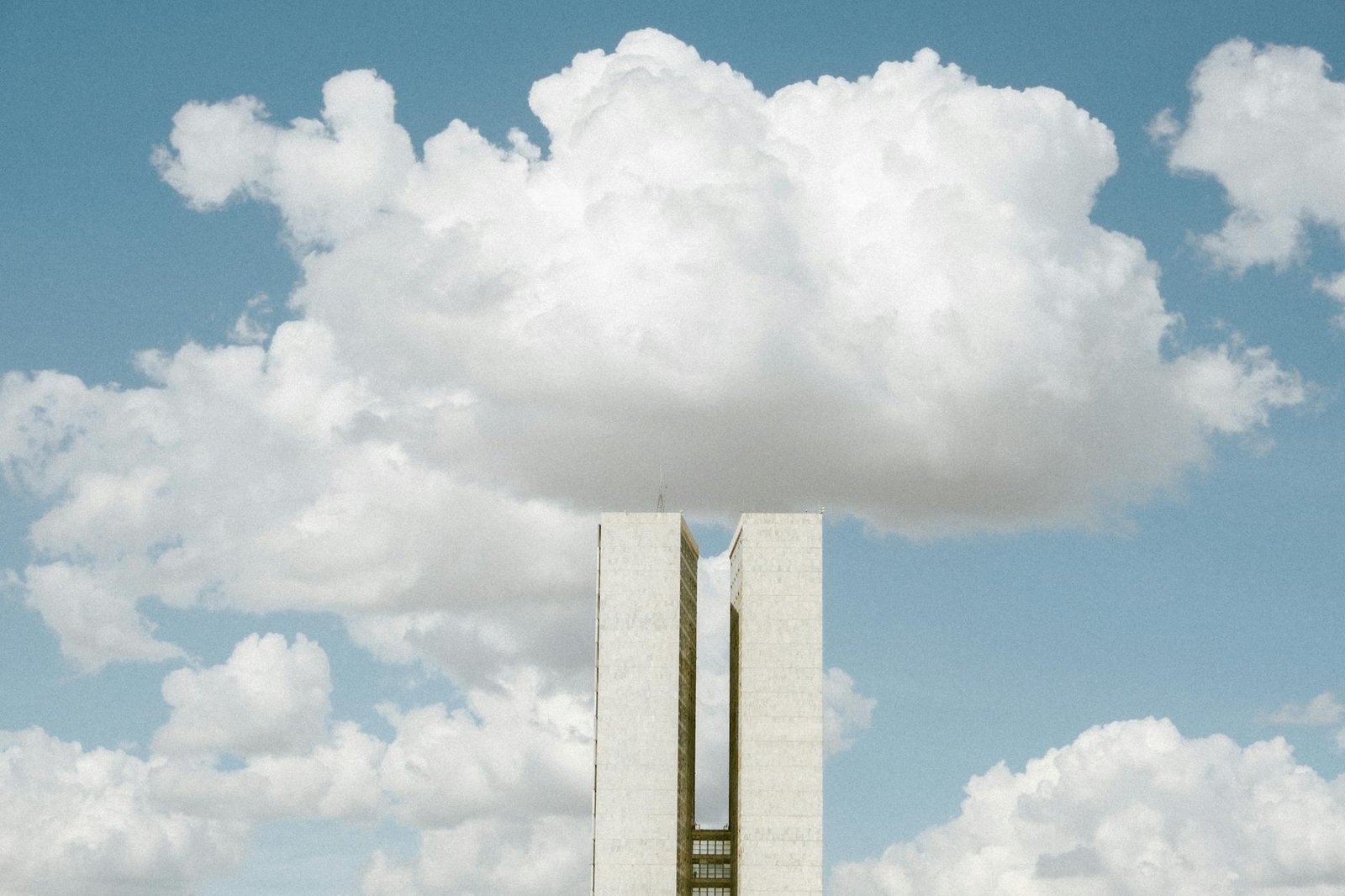 Simples Nacional: O Guia Definitivo para Empreendedores | O Que É e Como Funciona na Prática — o que é simples nacional e com