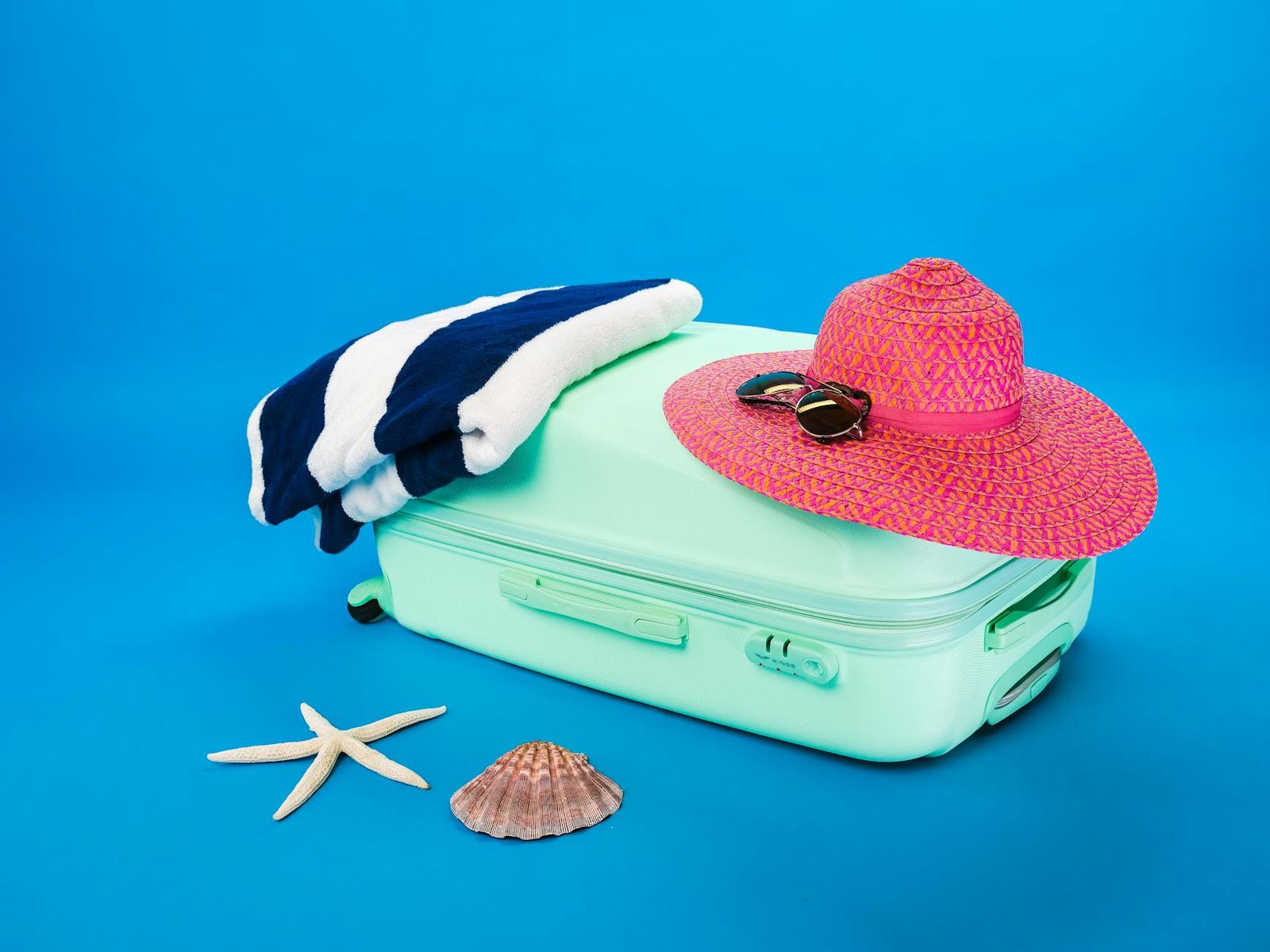 O Que Levar na Mala para Viagem de Praia: Guia Definitivo e Checklist Essencial — o que levar na mala para viagem de praia |