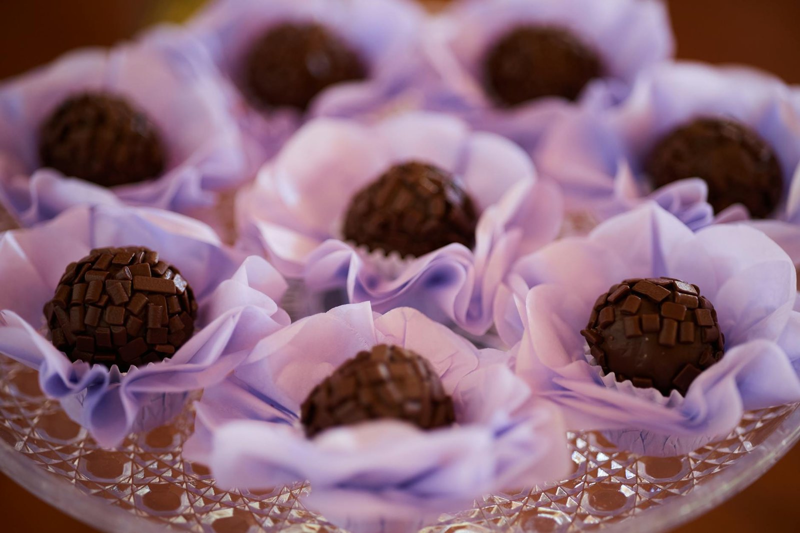Receita de Brigadeiro Gourmet para Vender: O Guia Completo para Lucrar com Doces Finos — receita de brigadeiro gourmet para v