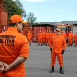 Semana de 4 Dias de Trabalho: Análise Completa das Vantagens e Desvantagens para Empresas e Profissionais