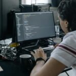 Marketing de Influência no Esporte: Atletas como Canais de Mídia Independentes – A Nova Era da Conexão e Conteúdo Autêntico